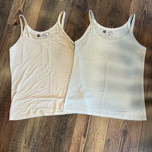 Set of women’s tanks